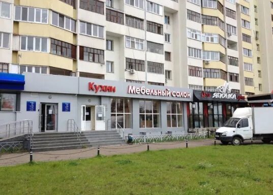 Победы 100 фото Сдаю торговое помещение с витражным фасадом ул. Победы дом 100-47697