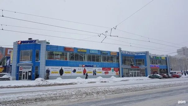 Победы 65 фото Доживает наш Рыночек последние недели скоро тут будет новый.. 2024 Район Уралмаш