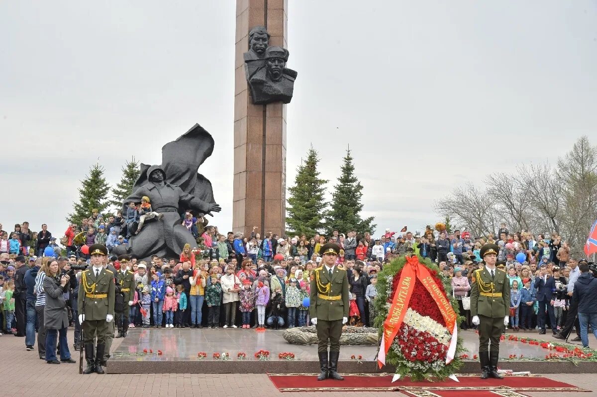 Победы уфа фото День Победы в Уфе 2023