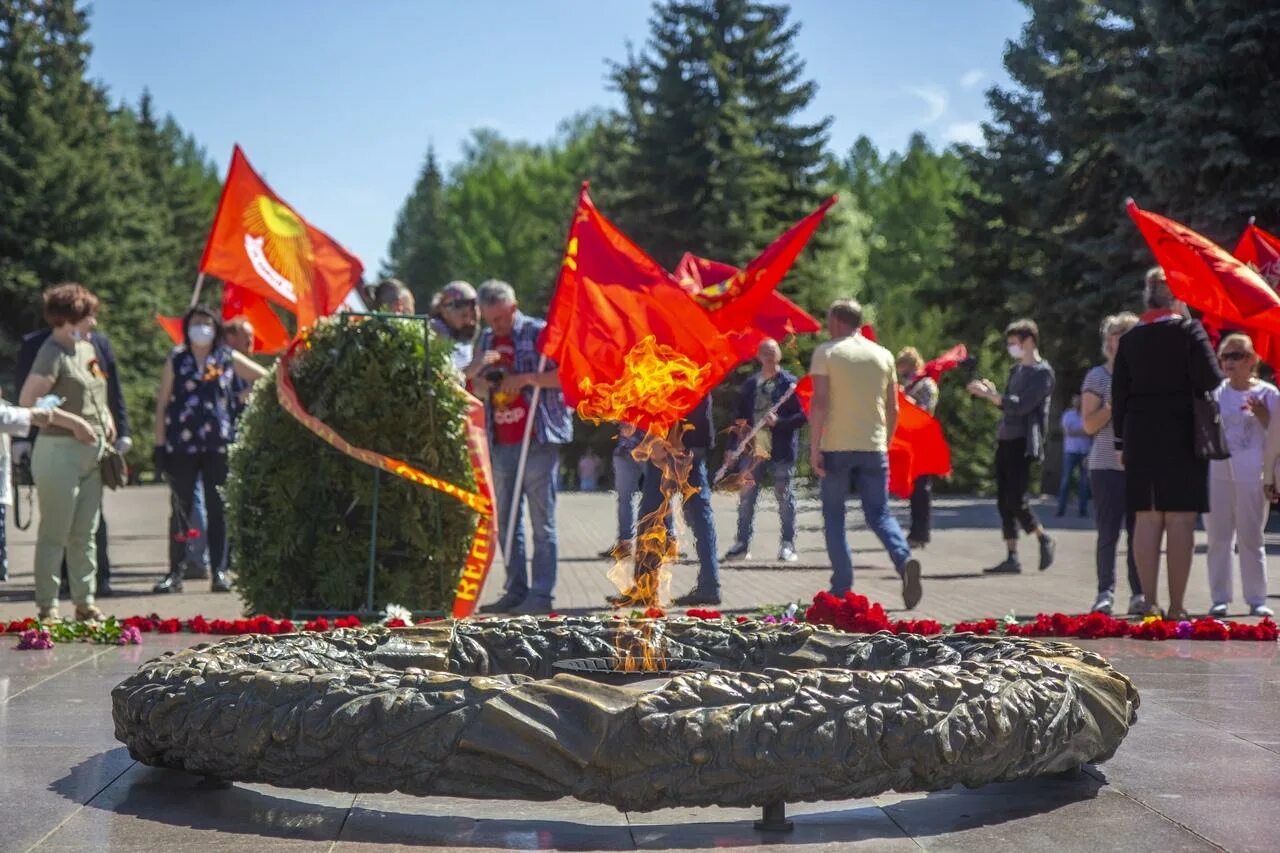 Победы уфа фото Горожане отпраздновали День Победы в разгаре самоизоляции в Уфе 9 мая 2020 года 