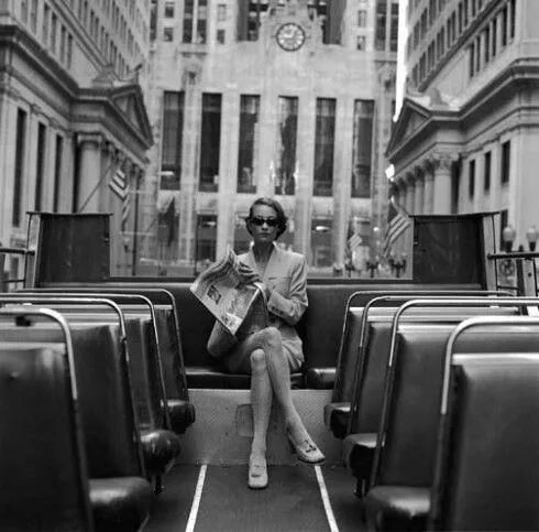 Почему черно белые фото Rodney Smith - LaSalle Street, Chicago #blackandwhiteinsectphotography Фотографи