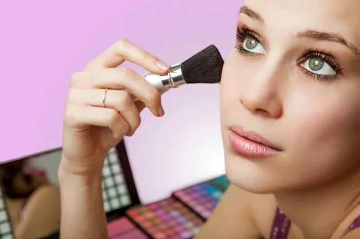 Почему делают макияж How to avoid the worst makeup mistakes - TheInfoNG.com Bad makeup, How to apply 