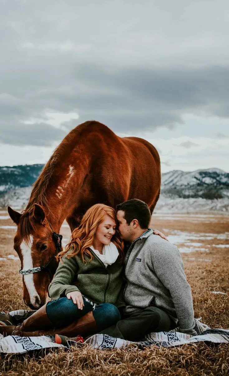 Почему фото с лошадью DON AND LEIGH...A COLORADO MOUNTAIN ENGAGEMENT in 2020 Pferde, Paar fotos, Fotos