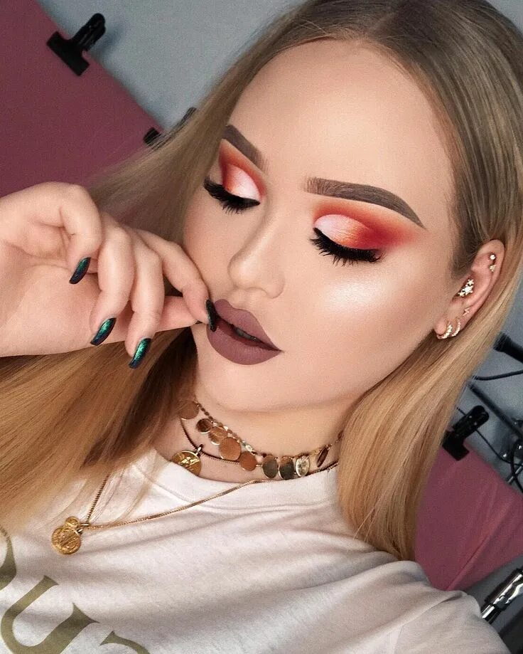 Почему макияж Pin on Maquillaje Nikkie tutorials makeup, Cut crease makeup, Eye makeup