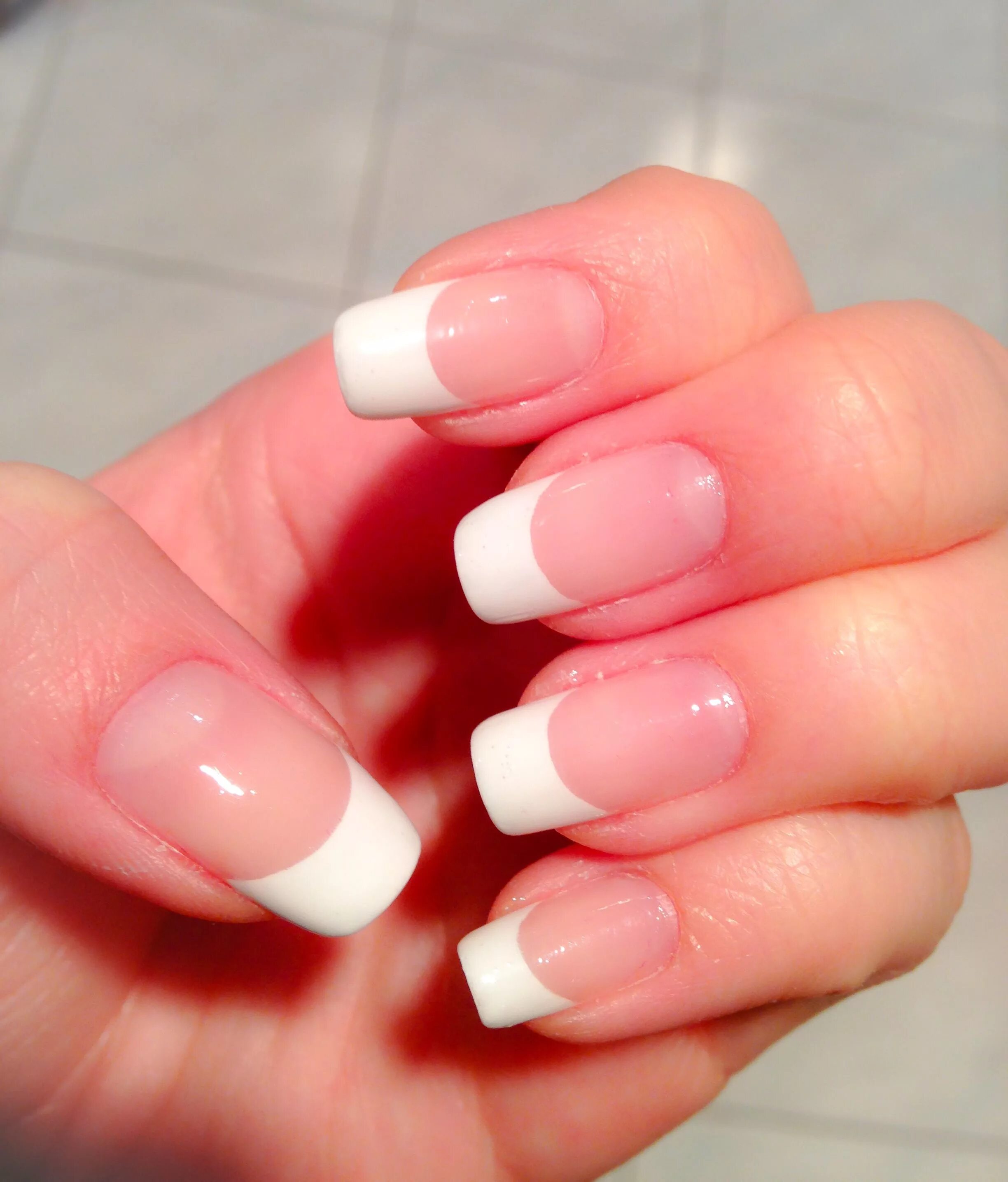 Почему маникюр называется френч Classic French manicure Nails, Manicure, Pretty nails