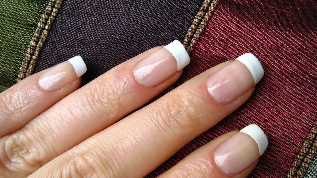 Почему маникюр называется френч Perfect French Nails At Home Manicure Tutorial DIY - YouTube