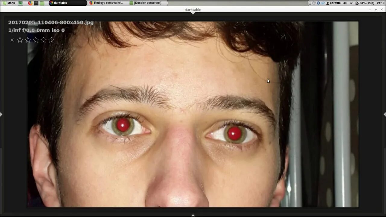 Почему на фото красные глаза Tuto Darktable N ° 38: Supprimez les yeux rouges! - YouTube