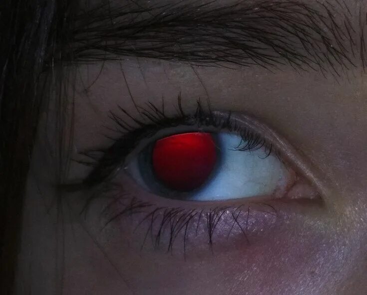 Почему на фото красные глаза Пин от пользователя lewdvirgin на доске Eyes. Красные глаза, Фотография глаза, Т