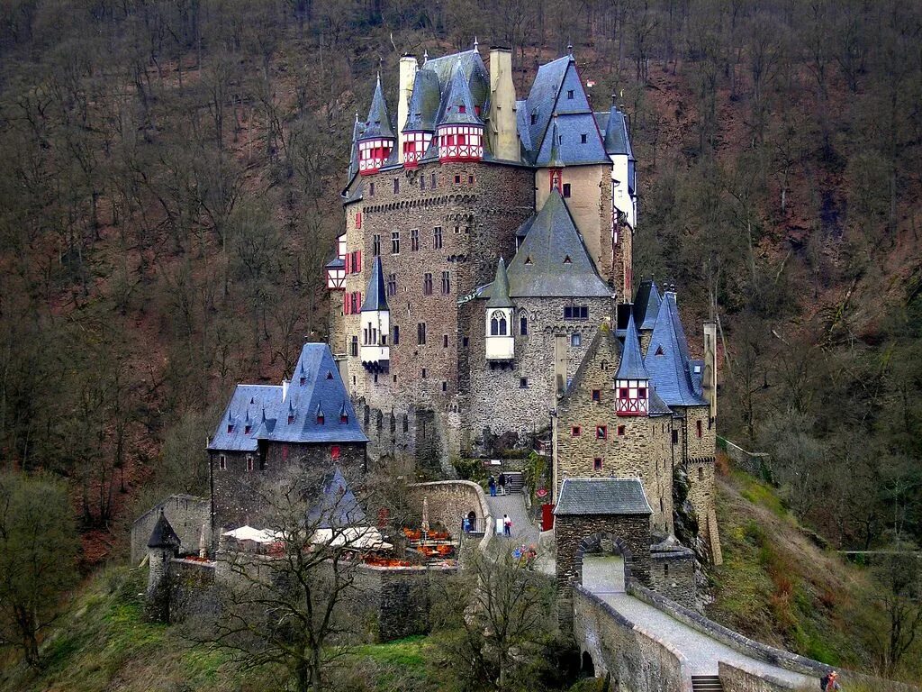 Почему на фото замок Eltz Castle, Germany Germany castles, Burg eltz castle, Castle