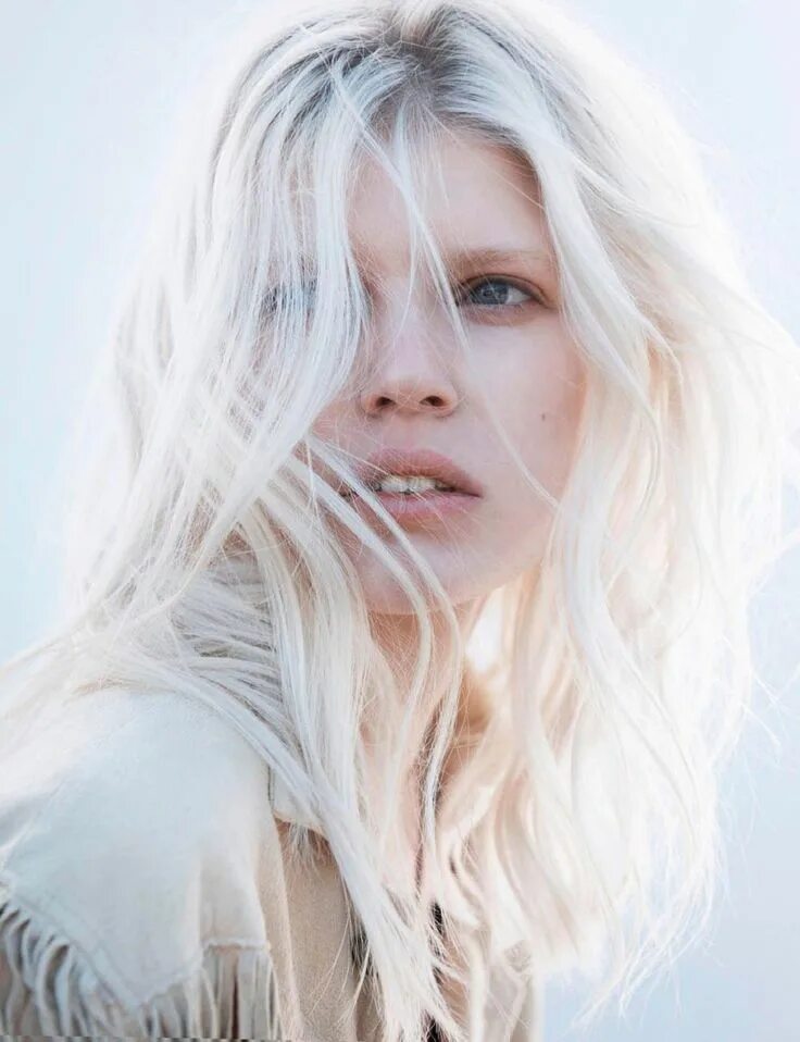 Почему светлые фото Pin by Bohemian Stardust on Boho chic + hippie style ❤ Brassy hair, White blonde