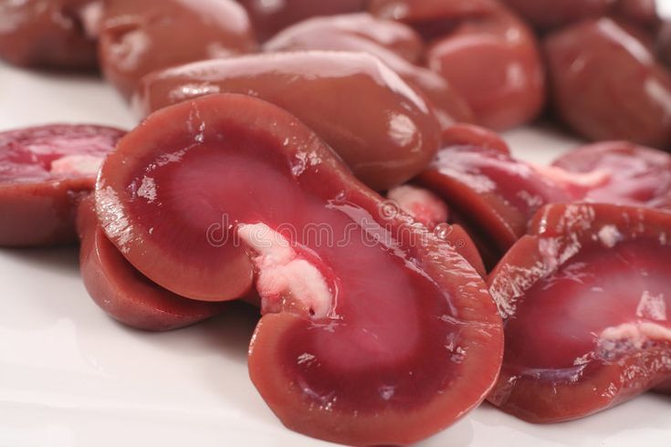 Почки животных фото Kidney 2. Close-up on sliced lamb kidney with others in the background , #Sponso