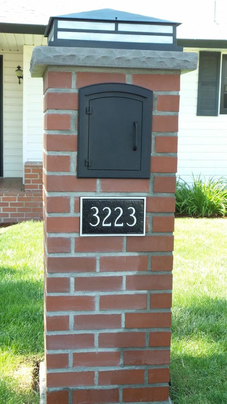 Почтовый ящик на заборе фото Mailbox design, Brick mailbox, Stone mailbox