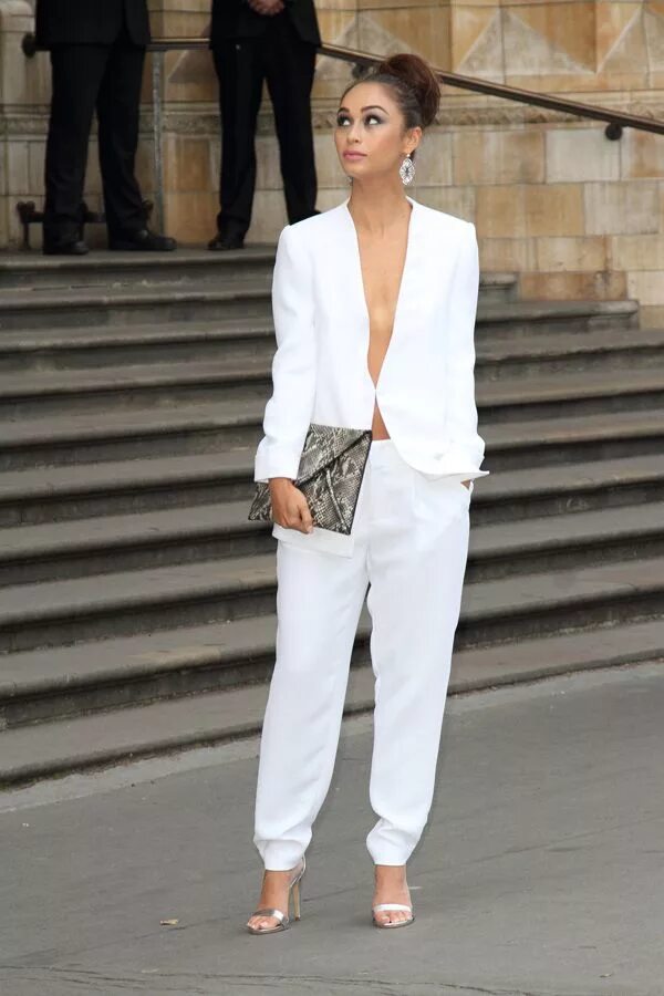 Под брючный костюм какую прическу Fabulous Looks Of The Day: June 17th, 2014 - Bloglovin All white party outfits, 