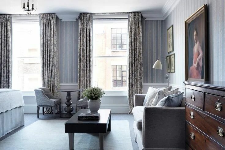 Под что подбираются шторы в интерьере Ideas for curtains (with all the terminology you need to recreate them) Blue liv