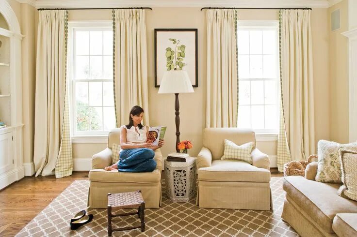 Под что выбирают шторы в интерьере гостиной Spruce Up Your Space With Curtains Curtains living room, Living room drapes, Liv