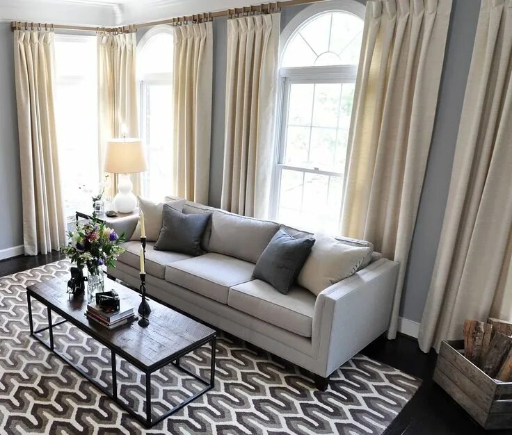 Под что выбирают шторы в интерьере гостиной Lapis Ray Interior Design Curtains living room modern, Couches living room, Grey