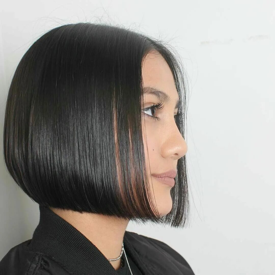 Под каре фото Pin on Bob hairstyles Bob hairstyles, Medium hair styles, Medium length hair sty