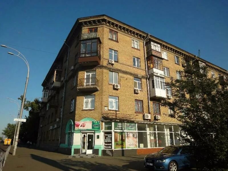 Под кремом ул гагарина 10 фото Просп. Юрія Гагаріна 10/2 , Київ - Фото будинку і відгуки мешканців - Domik.ua