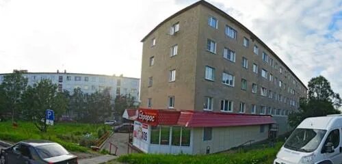 Под кремом ул гагарина 10 фото Panorama: Sberbank, ATM, Russia, Murmansk, ulitsa Yuriya Gagarina, 4 - Yandex.Ma