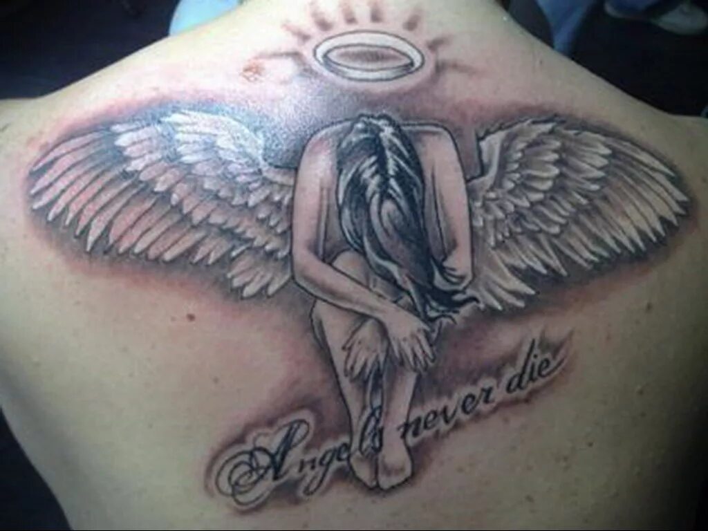 Под крылом ангела тату фото Фото тату с ангелом на спине 12.03.2020 № 082 -angel tattoo on the back- tatufot