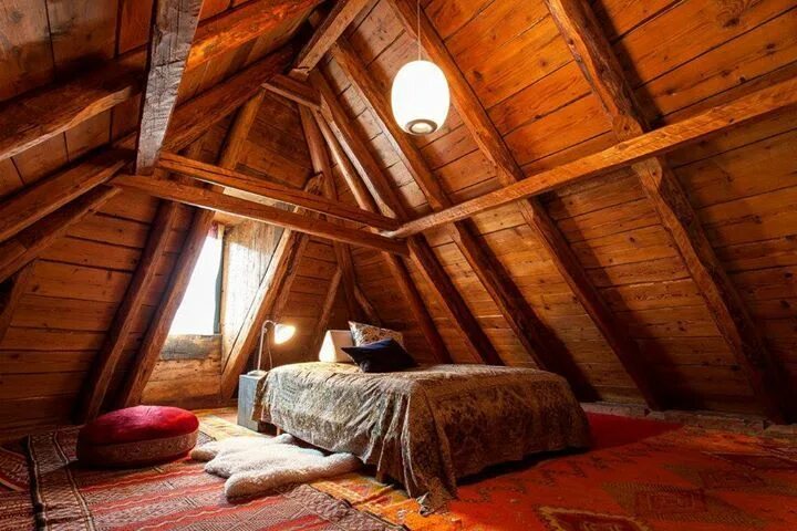 Под крышей фото Tady by se nám usínalo asi dobře, co vám? Cozy room, Attic renovation, Attic hou