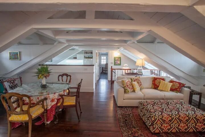 Под крышей фото "The Attic" at Quin House Christiansted St Croix - Apartments for Rent in Christ
