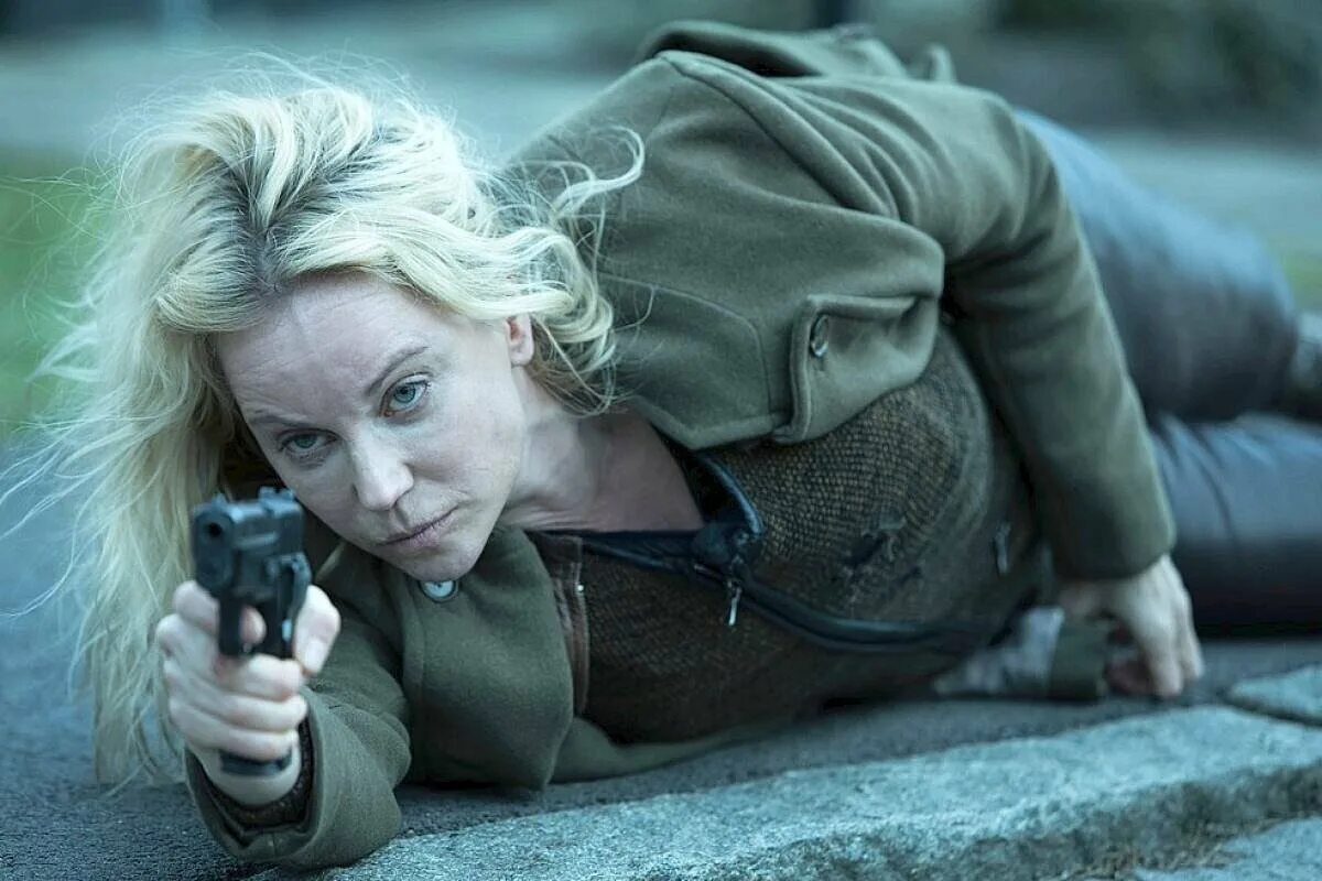 Под мостом сериал фото Перейти через "Мост" Я И КИНО Дзен