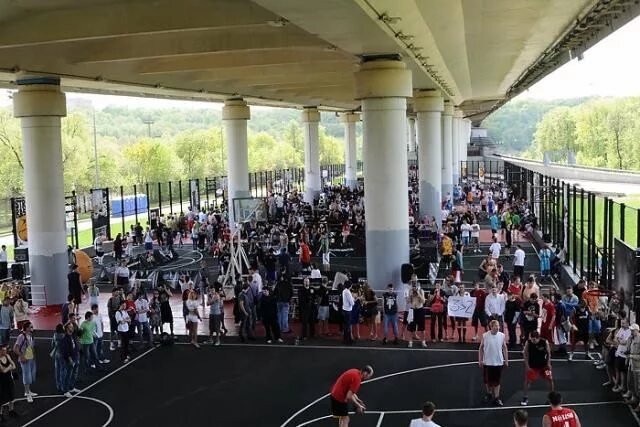 Под мостом ул лужники 24 москва фото Картинки ПЛОЩАДКА ПОД МОСТОМ