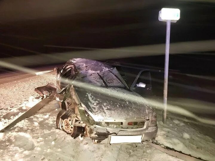 Под оренбургом фото В Оренбургском районе в ДТП пострадал несовершеннолетний пассажир - МК Оренбург