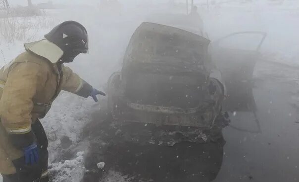 Под оренбургом фото Застрял и газовал. Под Оренбургом сгорел Renault Megane Возгорание транспортного