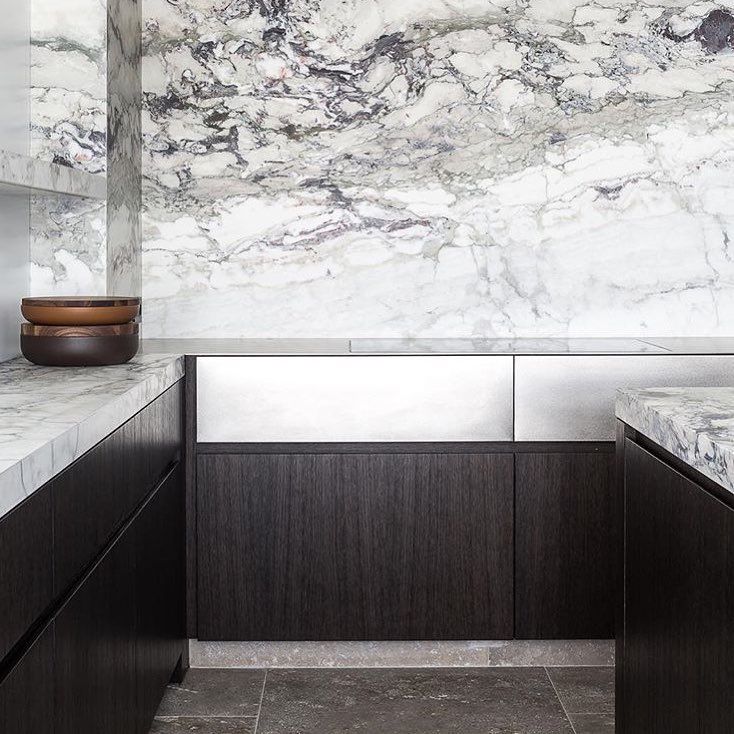Под серый мрамор в интерьере 383 Likes, 4 Comments - Obumex (@obumex_interiors) on Instagram: "Mighty Marble!