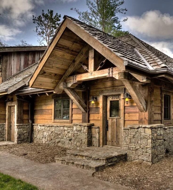 Под старину частные дома фото Pin by Lane Sommer on Cabins House exterior, Barn style house, Rustic house