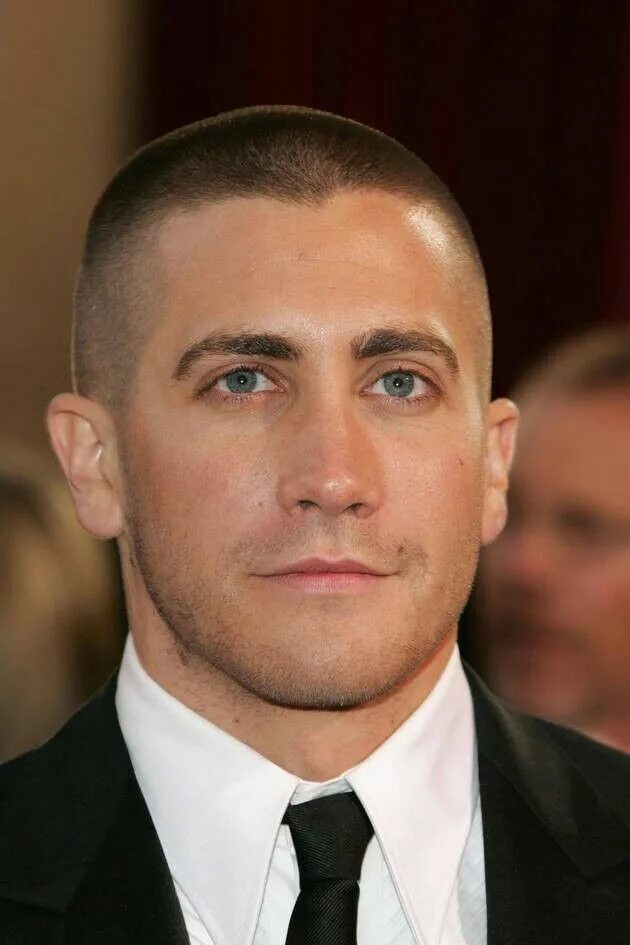 Под троечку стрижка мужская Pin on Jake Gyllenhaal Jake gyllenhaal haircut, High and tight haircut, Jarhead 