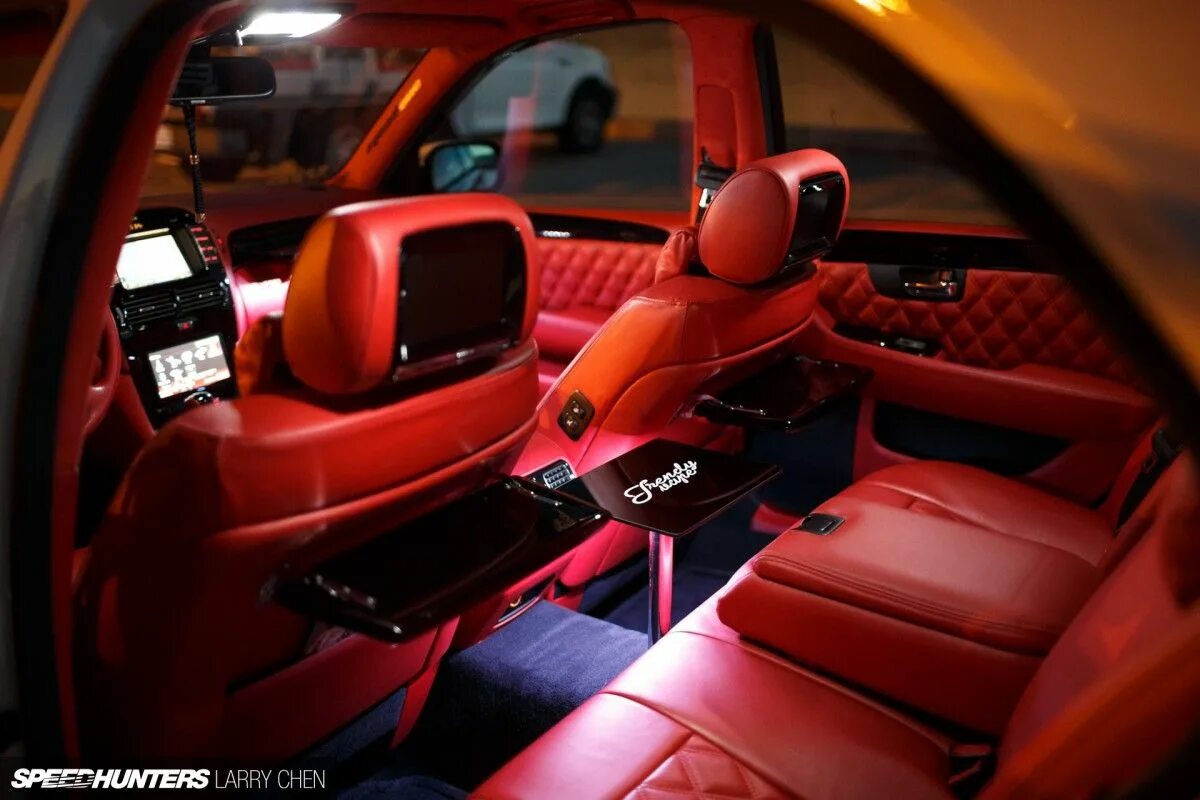 Под тюнингом салон The Homemade VIP Hero - Speedhunters Mx 5