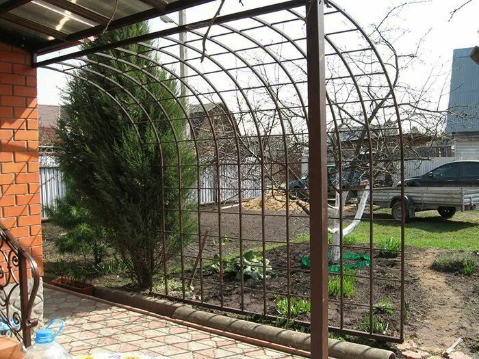 Под виноград своими руками фото Картинки по запросу держатель для плетистой розы купить Garden archway, Front ya