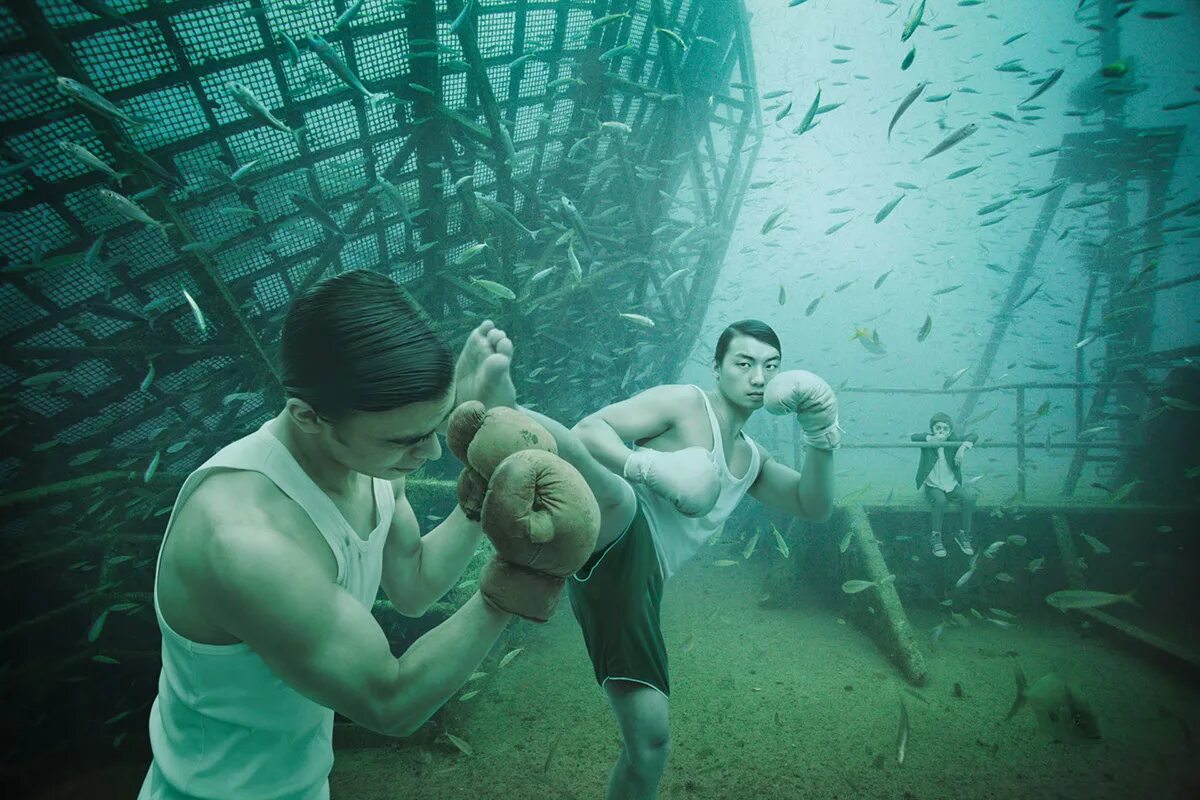Под водой фильм фото Life Below The Surface - An Underwater Art Exhibition :: Behance
