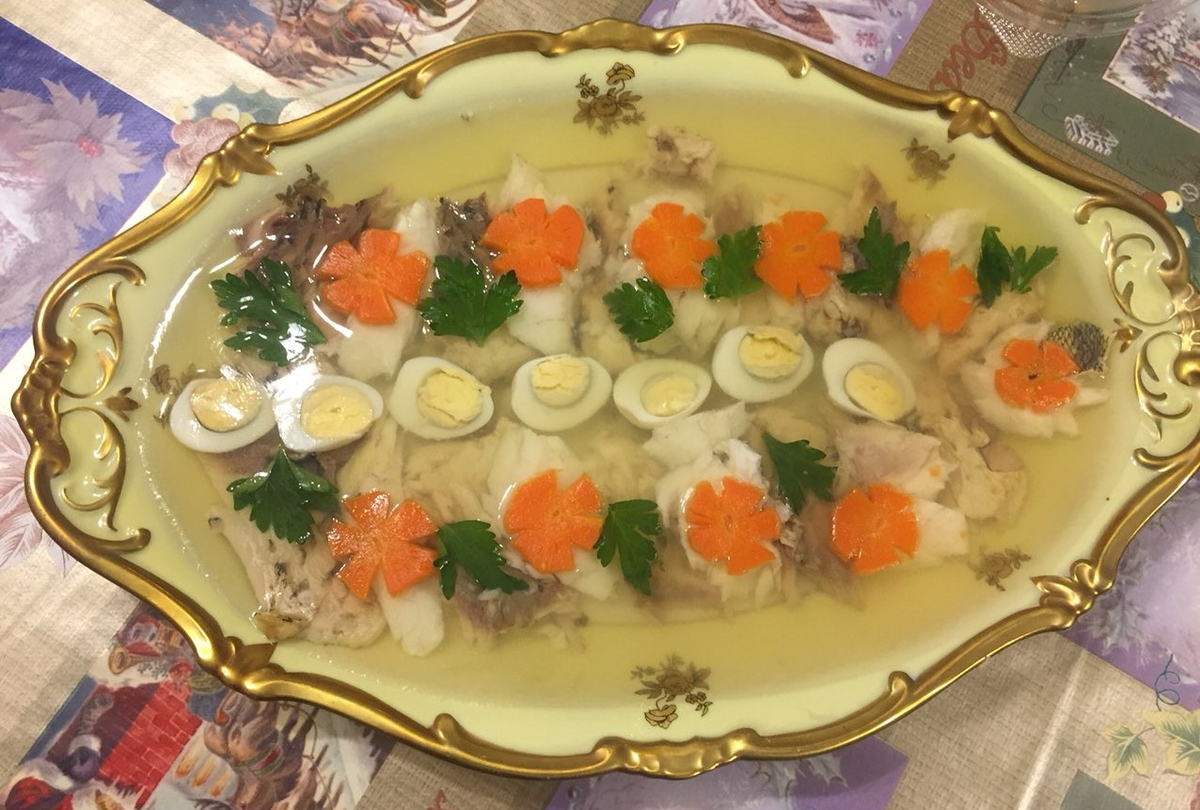 Подача холодца на праздничный стол фото 10 популярных продуктов, которые нужно держать подальше от морозильной камеры Ко