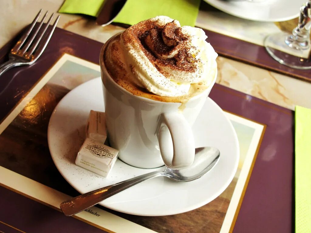 Подача кофе фото Cafe creme 09.30.2011 Cafe creme!!!!!!!!!!!! Oh how I love. Flickr