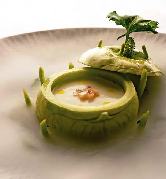 Подача супов фото 10 Extraordinary Gourmet Fine Dining Recipes Food, Food garnishes, Kohlrabi reci