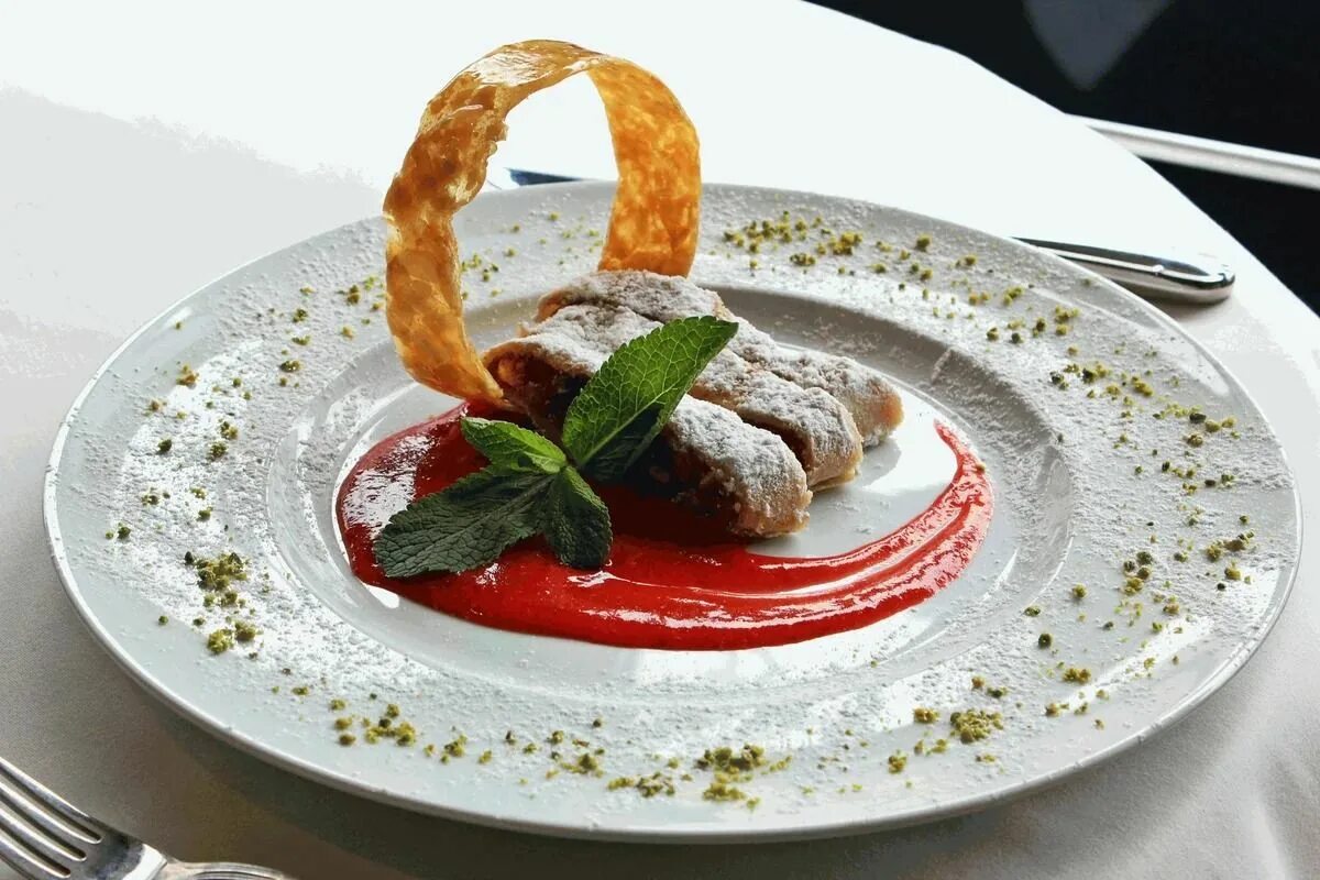 Подача в ресторане фото Pin by Chifu Mihai on Pește Food, Food presentation, Breakfast