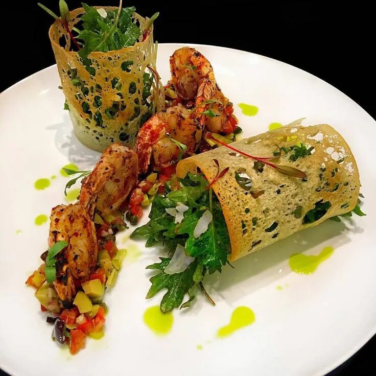 Подача в ресторане фото Grilled Spicy Shrimp, Italian Salsa (Tomato, Olive, Caper, Pepperoncini) Baby Ka