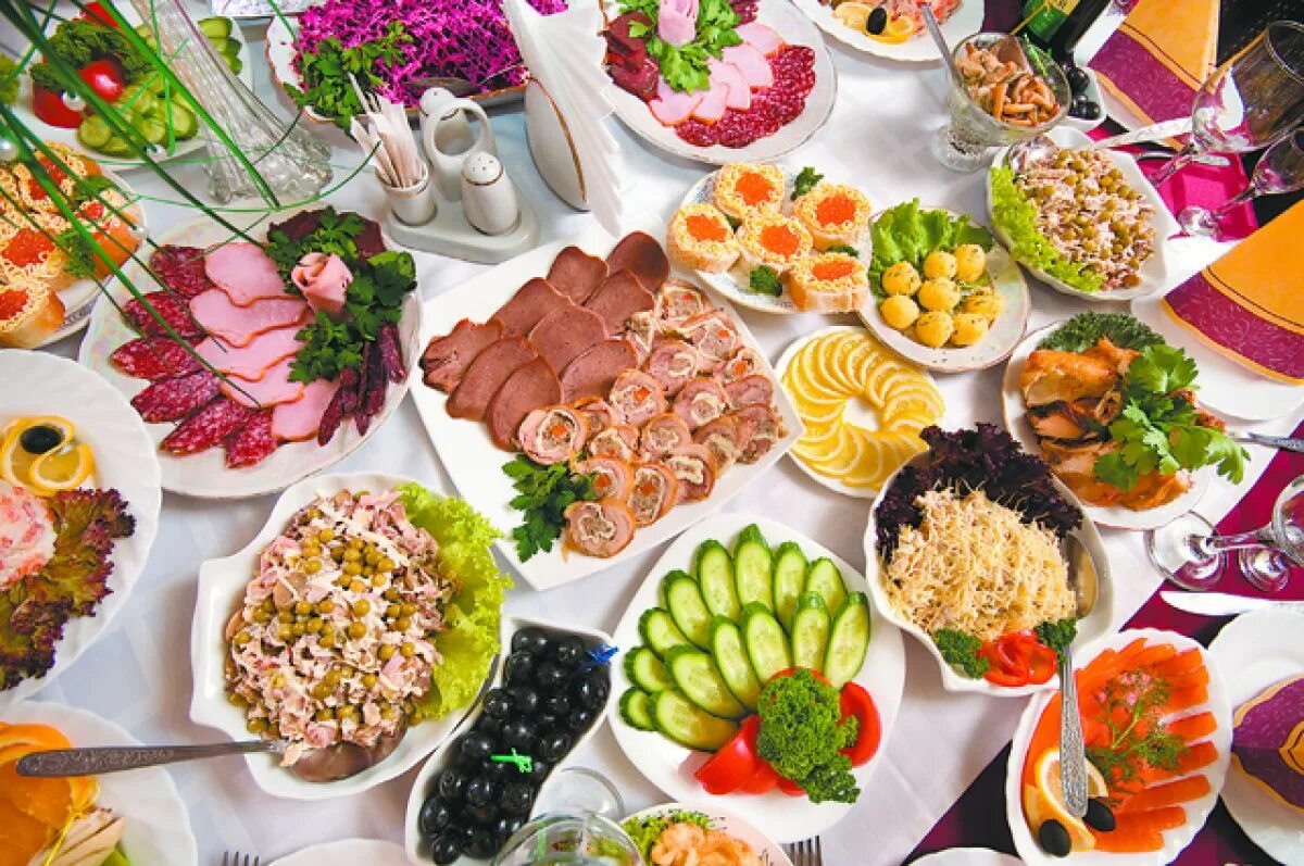 Подаем к столу фото Скидки и кэшбэк. Как сэкономить на продуктах к Новому году? АиФ Волгоград