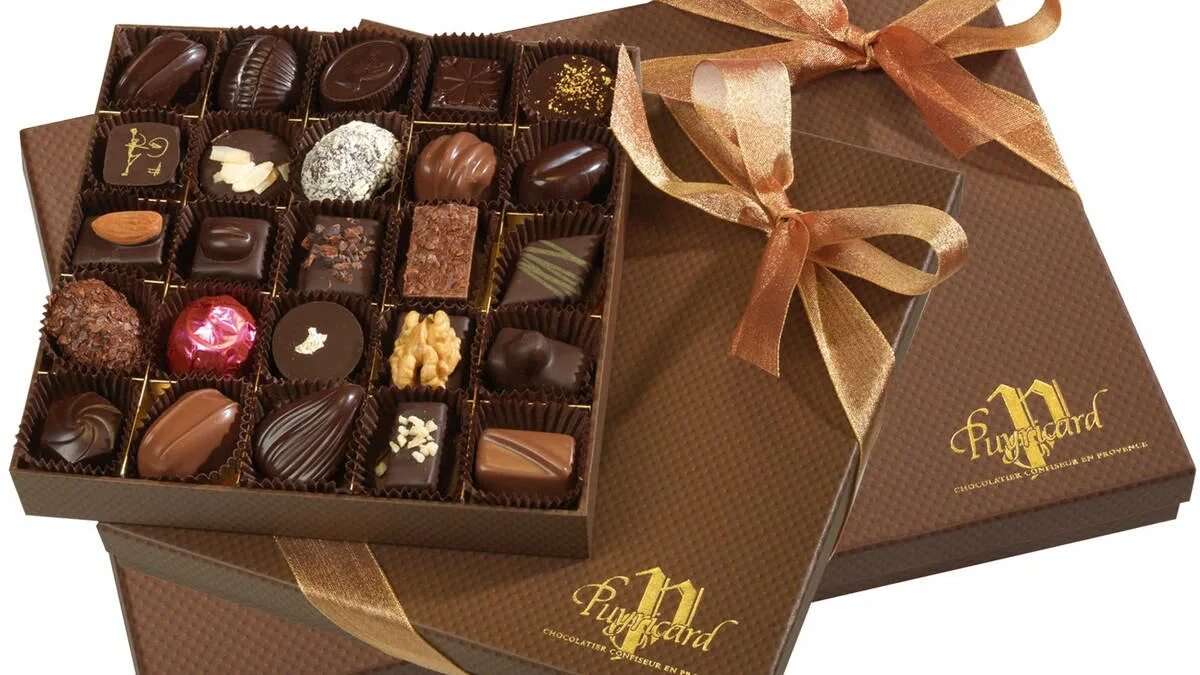 Подарка шоколад фото Some Chocolates Are Wrapped In Foil And Others Aren't, Why? - LBC