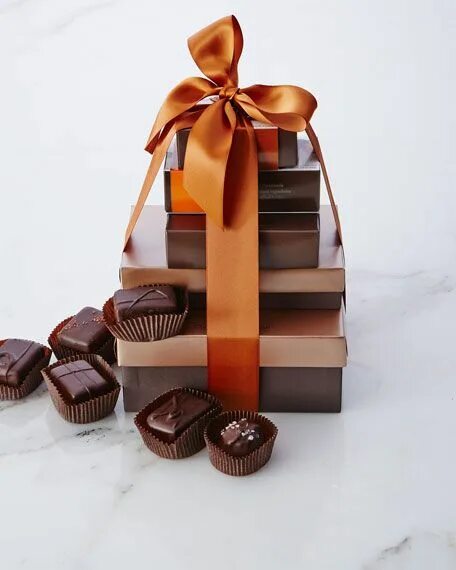 Подарка шоколад фото John Kelly Chocolates Premier Gift Tower Gift towers, Chocolate assortment, Choc