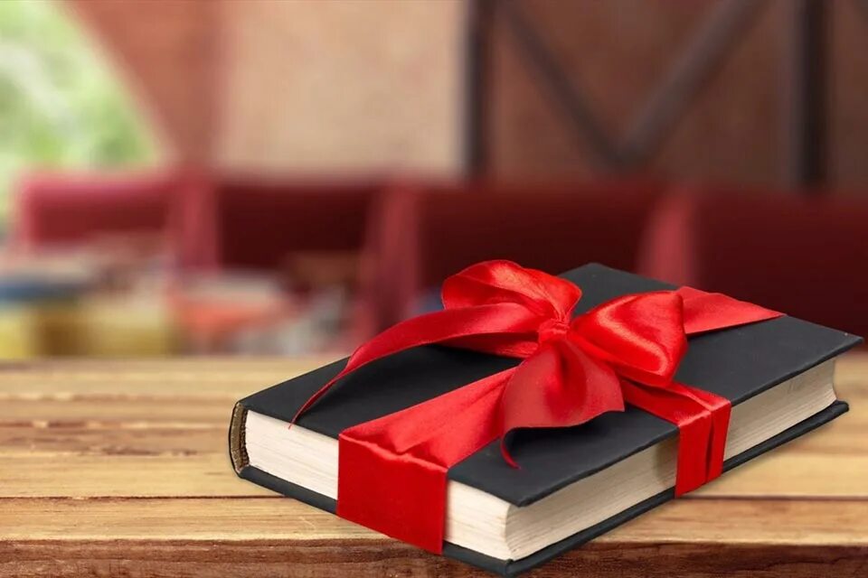 Подарки книги фото Что подарить свекрови на 8 марта - идеи подарка маме мужа на Международный женск