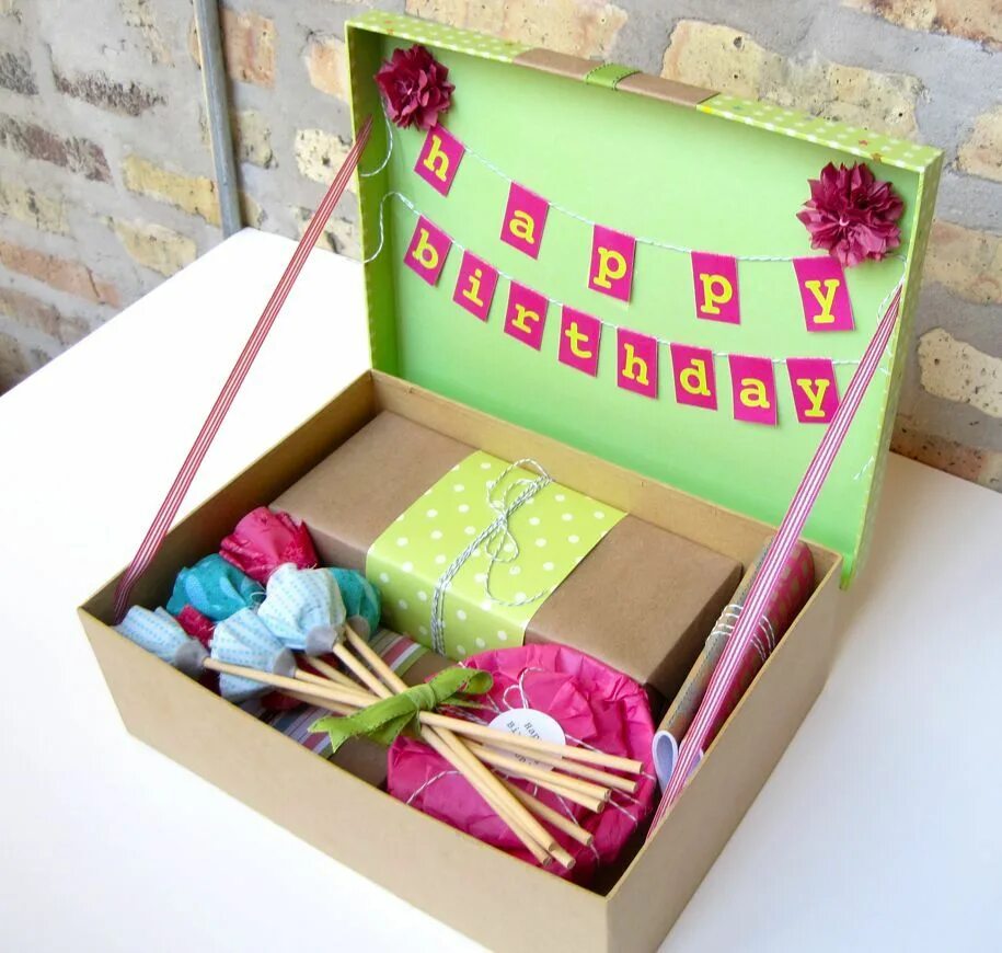 Подарки самоделки на день рождения birthday box Caixa surpresa de aniversário, Presentes de aniversário caseiros, C