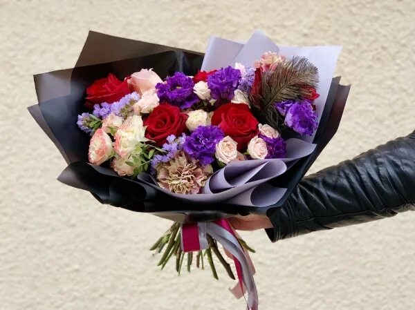 Подарочные букеты фото ᐉ Купить Авторские букеты: Повод - На юбилей