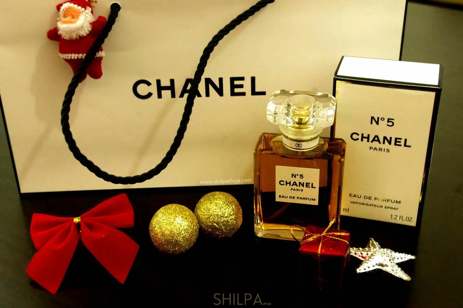Подарок духи фото Chanel No 5 : A Perfume Story + Latest AW 2015 2016 Campaign Chanel no 5, Chanel