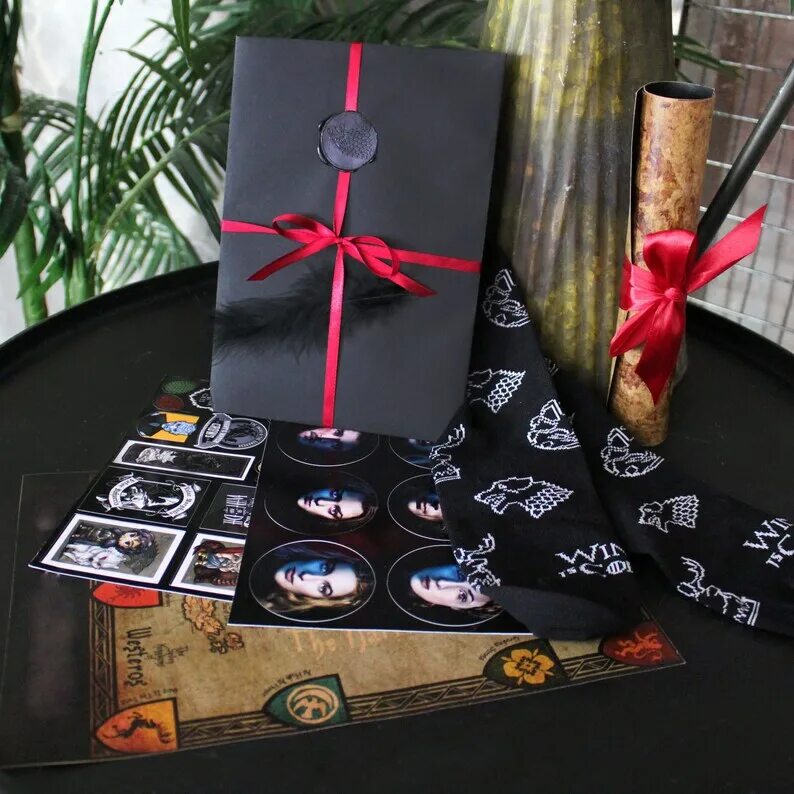 Подарок игра фото Game of Thrones Inspired Gift Box for Birthday and Holidays Etsy