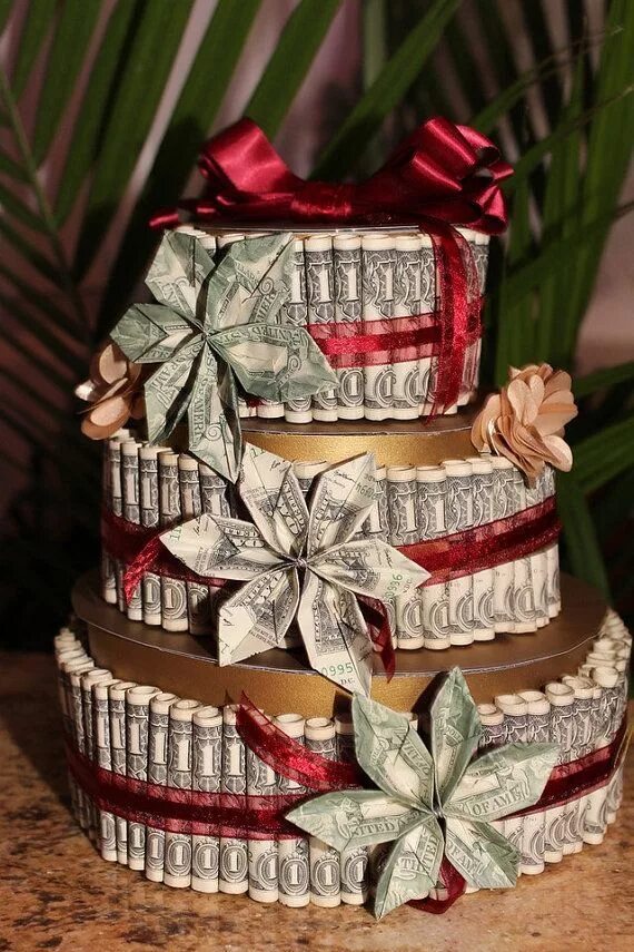 Подарок из денег своими руками фото Chester Hoffman (5pcof3v8yz) Money flowers, Money cake, Money gift